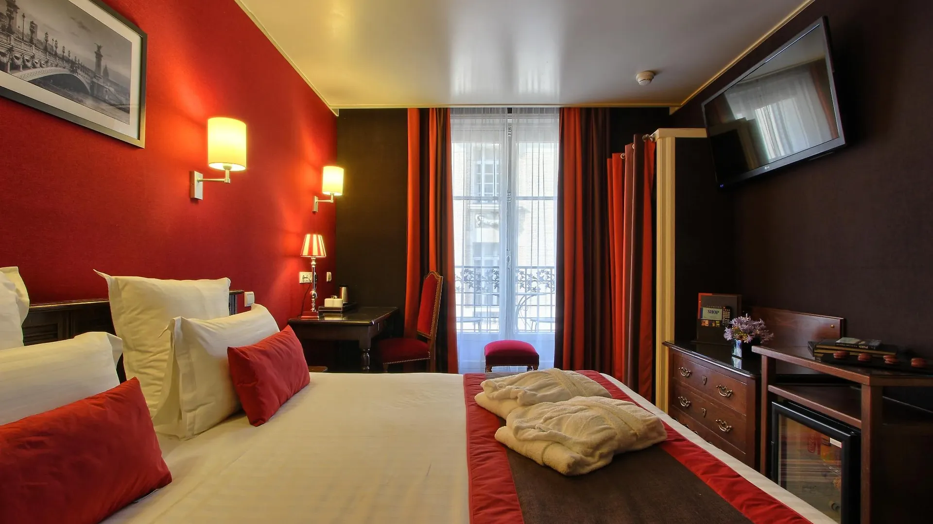 Trianon Rive Gauche Paris