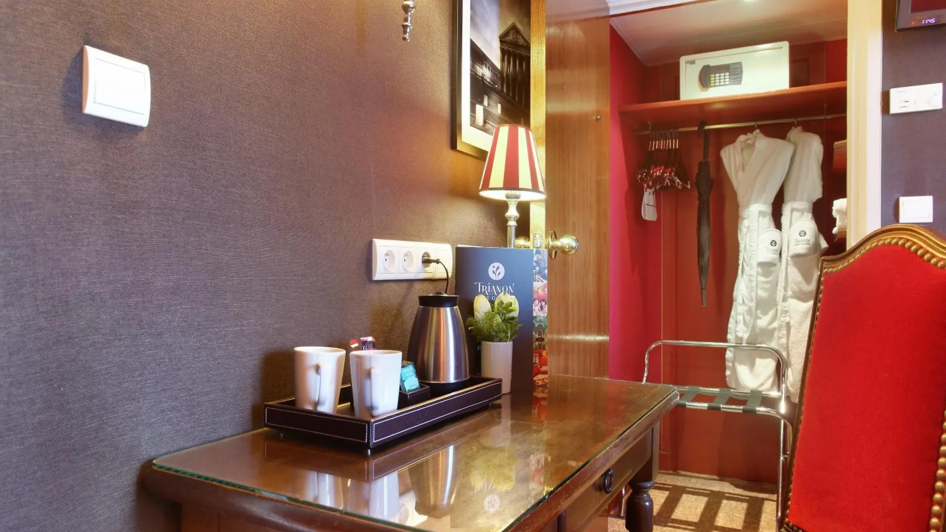 Trianon Rive Gauche Hotel Paris