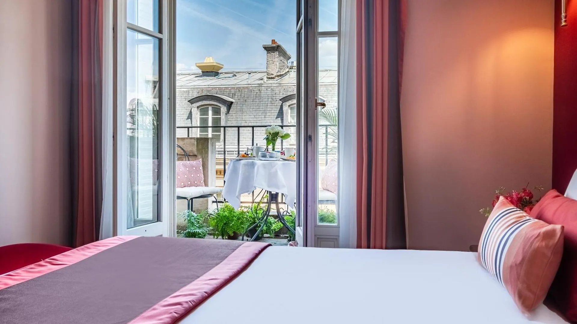 Trianon Rive Gauche