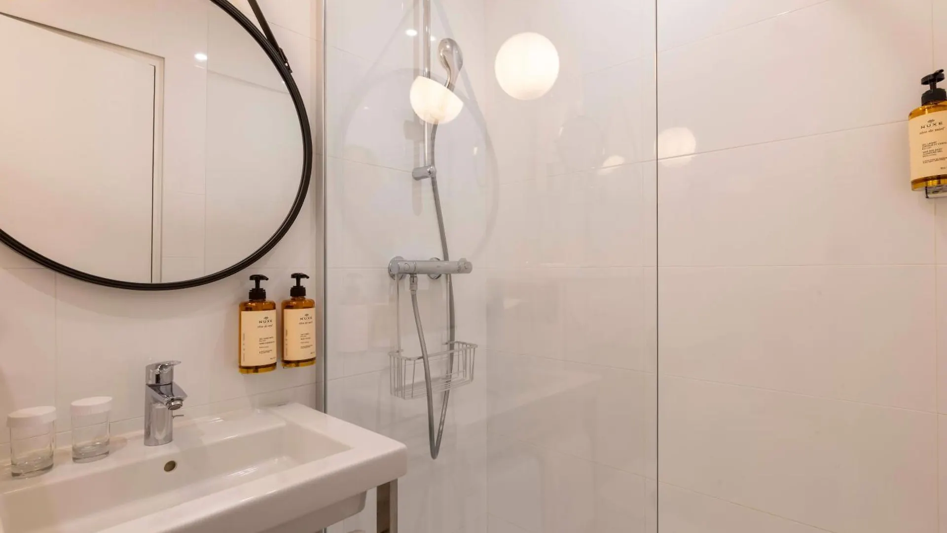Trianon Rive Gauche Hotel